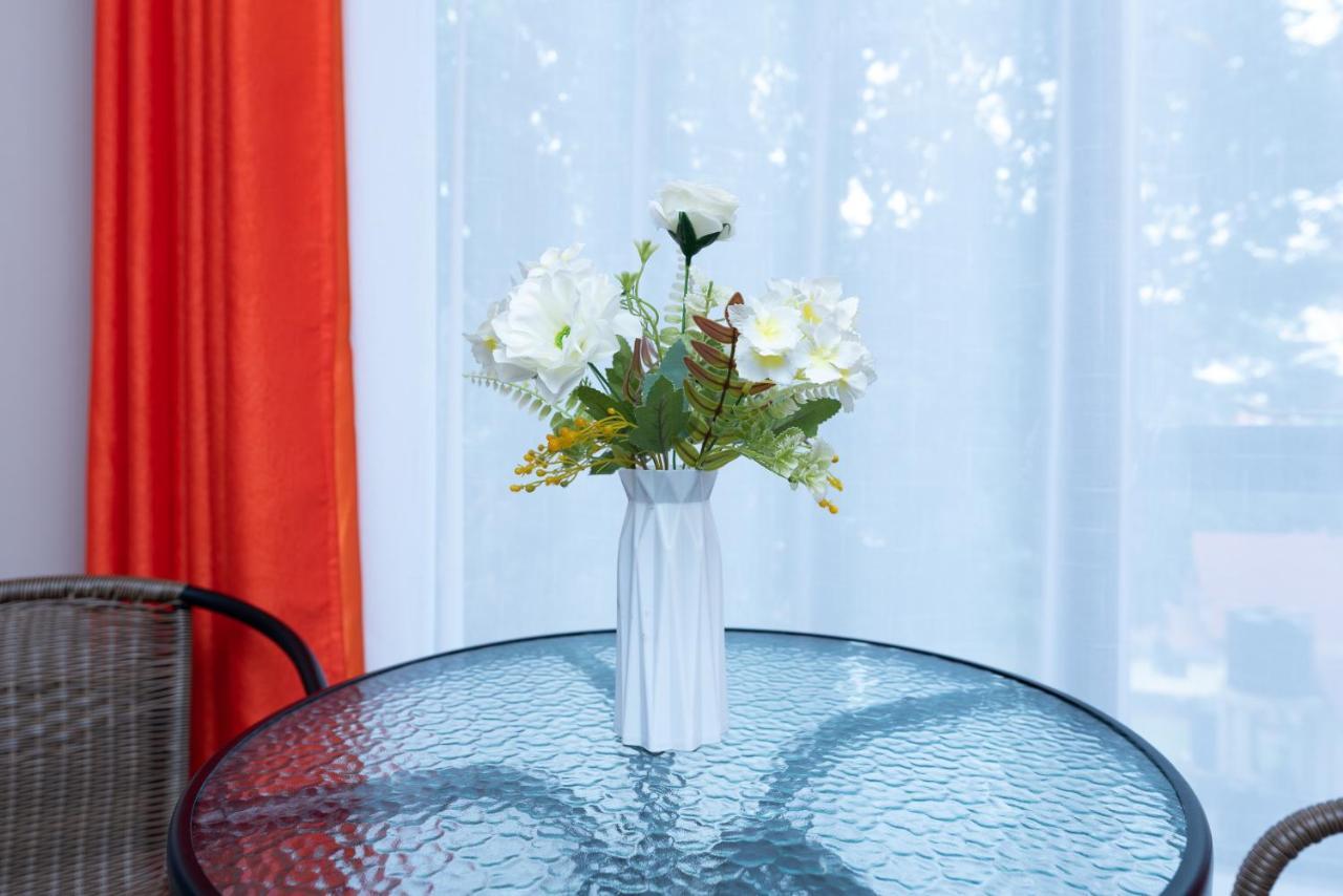 The Bliss - Lovely 1 Bedroom Apartment Located Near Trm Mall Nairobi Dış mekan fotoğraf